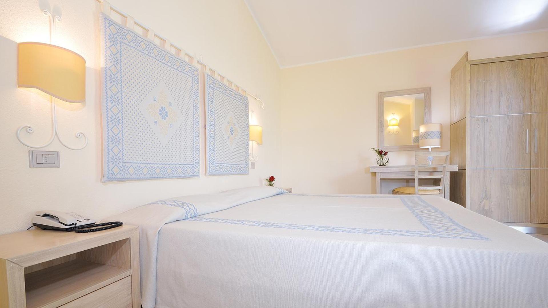 Futura Club Cala Fiorita Hotel Agrustos Екстериор снимка