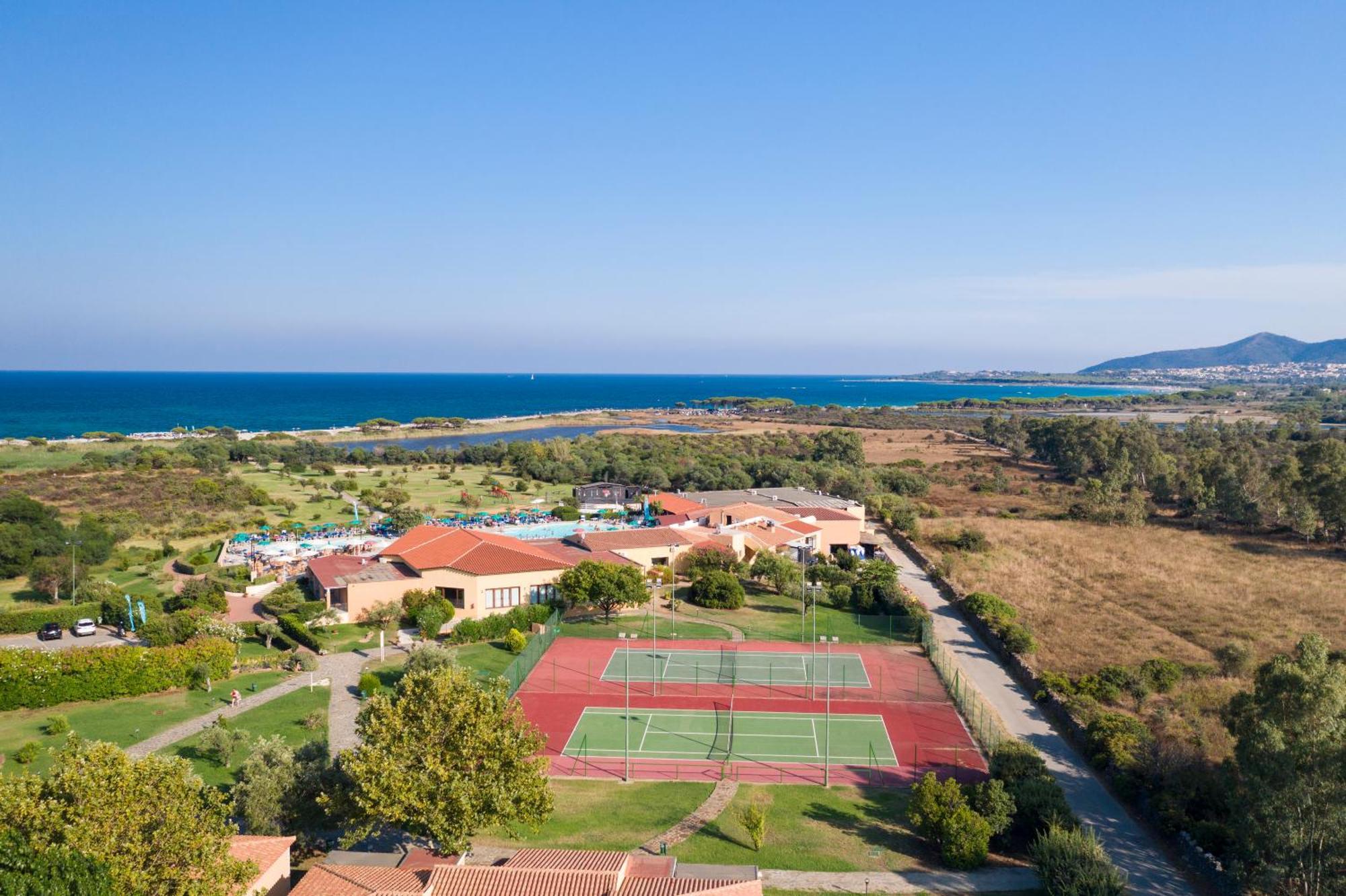 Futura Club Cala Fiorita Hotel Agrustos Екстериор снимка